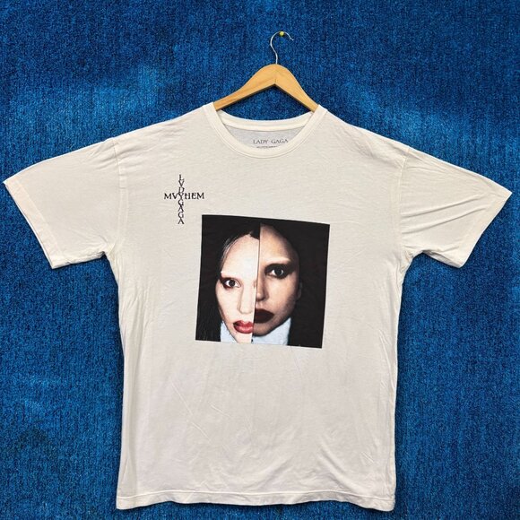 Lady Gaga “Mayhem” Album Graphic T-Shirt Size Extra Large - Picture 1 of 4